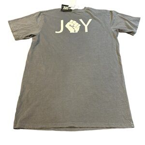 Black Men Smile short sleeve tshirt NWT XS‎